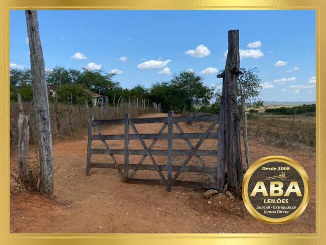Imóvel rural “Fazenda São José”, localizada na localidade Barreiro Fundo, povoado Palestina – Gararu/SE, localizado em Gararu - SE