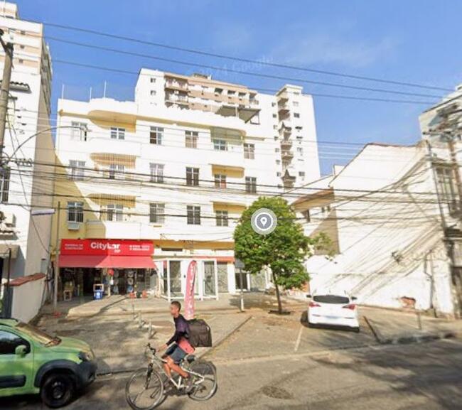 APARTAMENTO NO GRAJAÚ - RUA BARÃO DE MESQUITA, N° 1025, AP 102