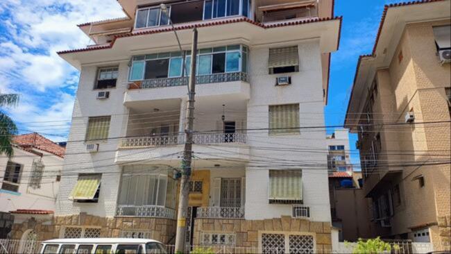 EXCELENTE APARTAMENTO NA TIJUCA NA RUA MAL. TAUMATURGO DE AZEVEDO, N° 74, APARTAMENTO 301
