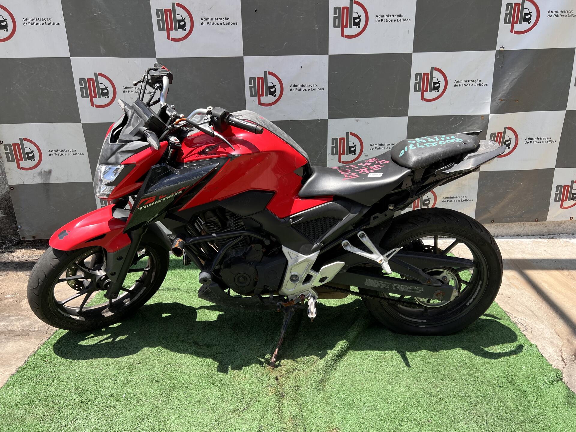 Capa do leilão ID 174