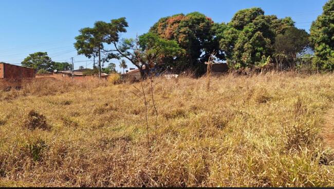 Comprei (PGFN): Terreno de n. 04, Quadra: B, na Rua Volta Redonda, Montividiu - GO