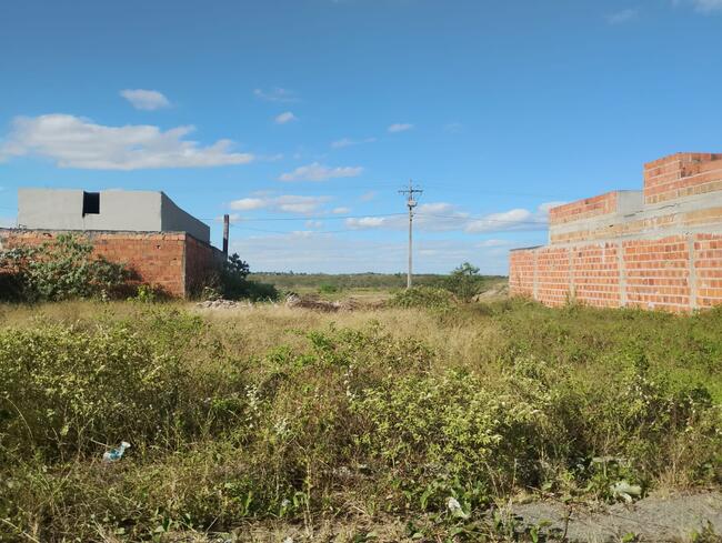 Lote Nº 76, Quadra "c" - Parque Progresso, localizado em Feira De Santana - BA, bairro Asa Branca