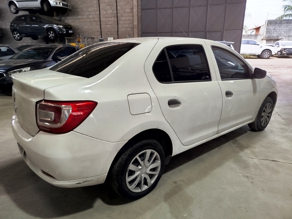 Renault Logan AUTH 1.0, placa B*****7, cor branca, ano 2018/19, RENAVAN 01156899793, funcionando e no estado que se encontra. — foto 3 de 9