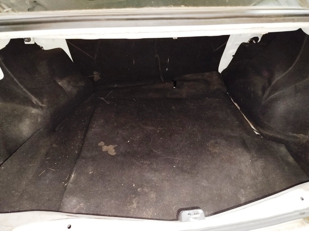 Renault Logan AUTH 1.0, placa B*****7, cor branca, ano 2018/19, RENAVAN 01156899793, funcionando e no estado que se encontra. — foto 7 de 9