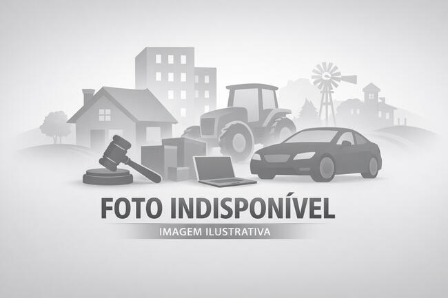 01) Um Box de Garagem situado no Residencial Maanaim, em Goiânia-GO
