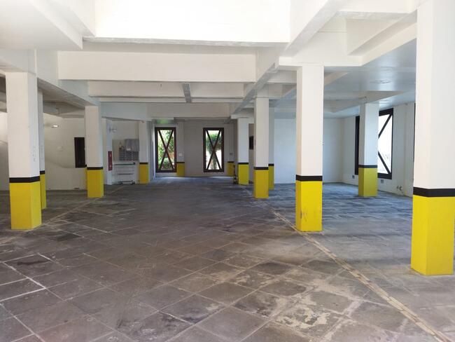 BOX n.º 21, do Edifício Residencial Lago Verde