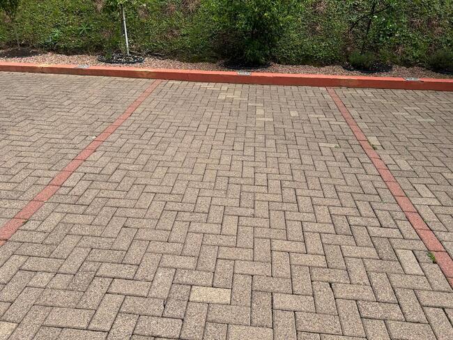 BOX n.º 21, do Edifício Residencial Lago Verde