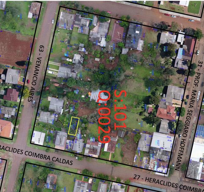 ÁREA DE 115,50M² (7X16,50M), dentro de área maior, correspondente a UM TEERENO URBANO DE CENTRO