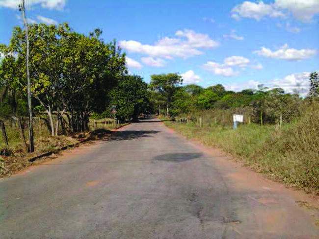 11) chácara nº05 situada na rua 02, quadra 07, no loteamento chácaras califórnia, com 5.235,50m² em goiânia-go.
