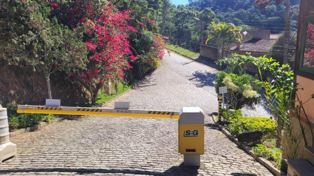 LOTE DE TERRENO C/ 276,00 m2 EM ALBUQUERQUE - TERESOPOLIS RJ — foto 11 de 40