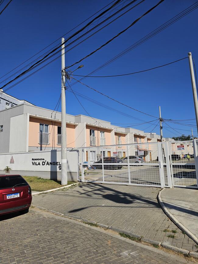 CASA DUPLEX c/ 02 QTOS. (83m²)  e VAGA em PARAÍBA DO SUL/RJ -  Condomínio Residencial Vila Dângelo