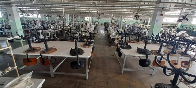 Diversos bens como máquinas, mobílias e equipamentos de Massa Falida de TUSSOR CONFECÇÕES LTDA