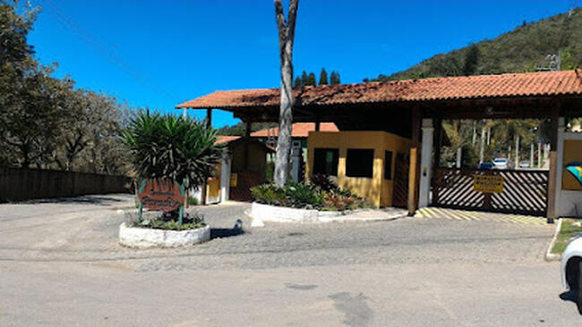 LOTE DE TERRENO COM 392m², CONDOMÍNIO EM ALBUQUERQUE, TERESOPOLIS - RJ
