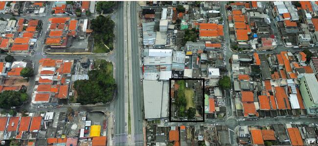 Imóvel com  6 Edificações residenciais e terreno de 756 m²  — Jabaquara