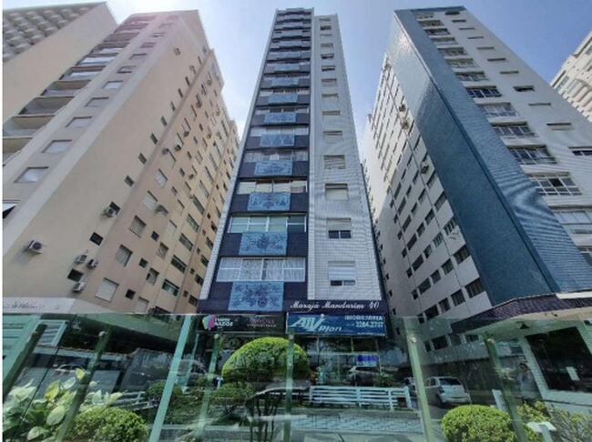 APARTAMENTO EM SANTOS