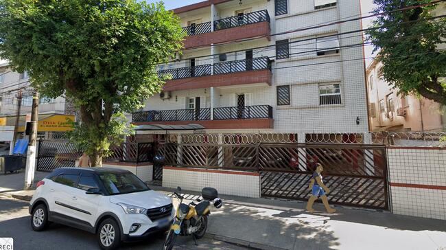 APARTAMENTO EM SANTOS