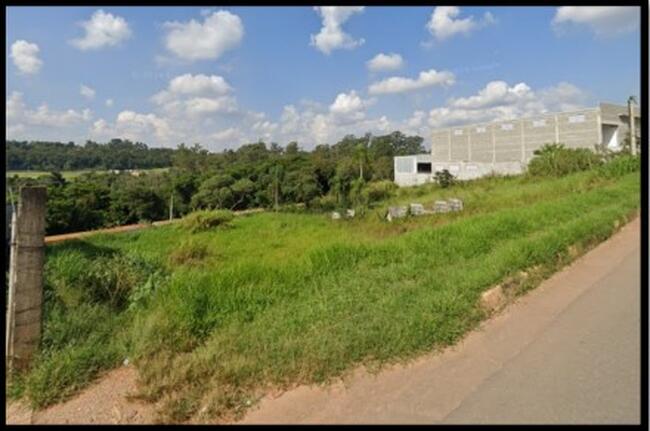 Área de Terras - Bairro do Aguassaí- Cotia