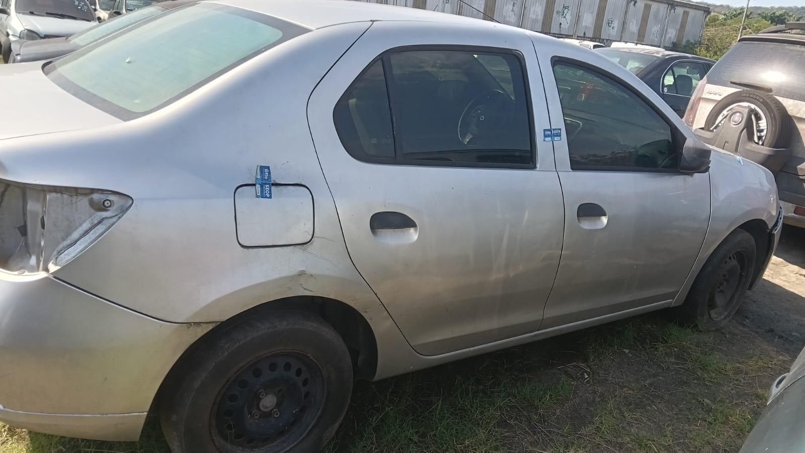 Renault/Logan Auth 1016V — foto 6 de 6