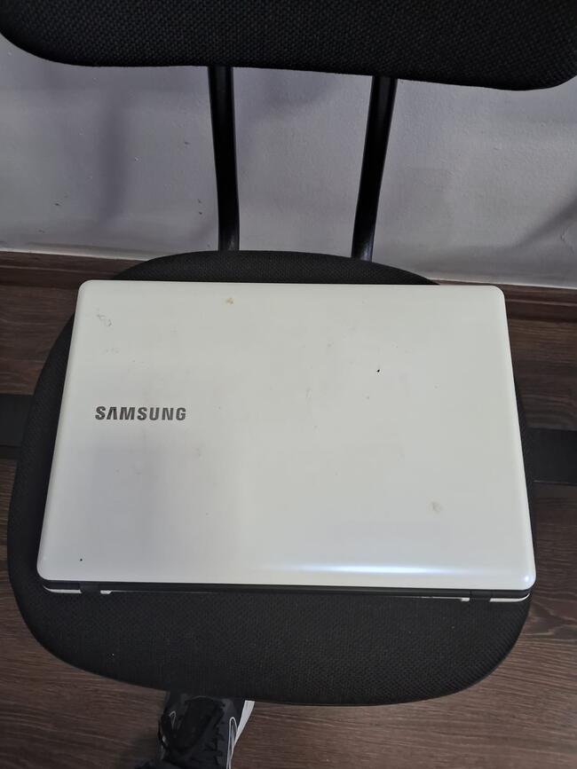 Notebook Samsung -  Para aproveitamento de peças - Sem HD