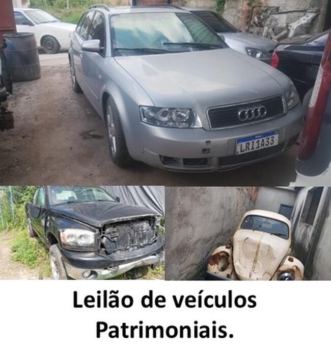 lote contendo três veículos: *veículos Dodge ram 2007 , *Fusca Itamar 94 e *Audi A4 Avant multitronic 2005