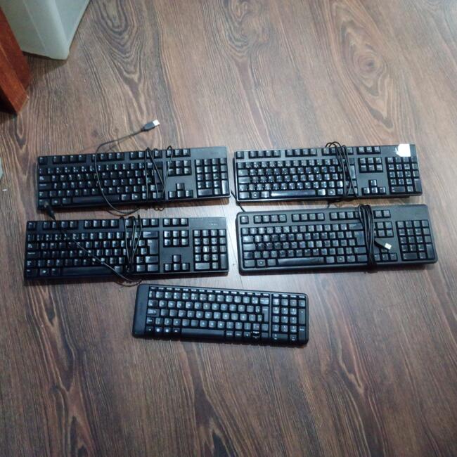 TECLADOS