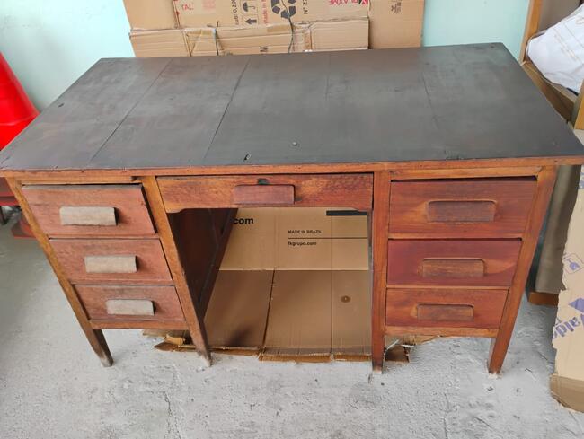 Mesa estilo velho oeste