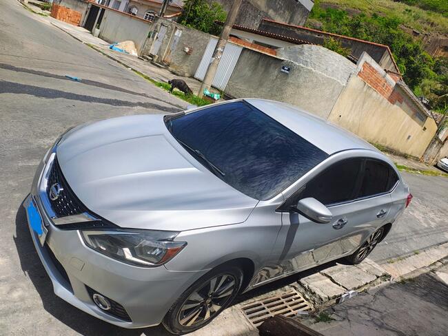 NISSAN/SENTRA SV 2.0 - FLEX START 16V - AUT. / ANO 2019 / LICENCIAMENTO ATÉ 30 DE NOVEMBRO 2025 / FLEX / GNV 2025 VISTORIADO / DÉBITOS: 2 DE R$ 130 E 2 - R$ 195