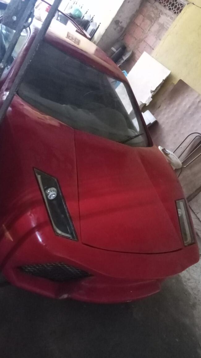 Projeto de Lamborghini em cima de um Miura com mecânica de Santana 2.0.