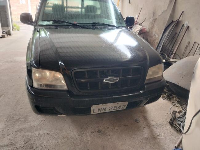 S10 rodeio completa ano 2001. motor 8 válvula 4 cilindro 2.4 mpfi  combustível Gasolina e GNV