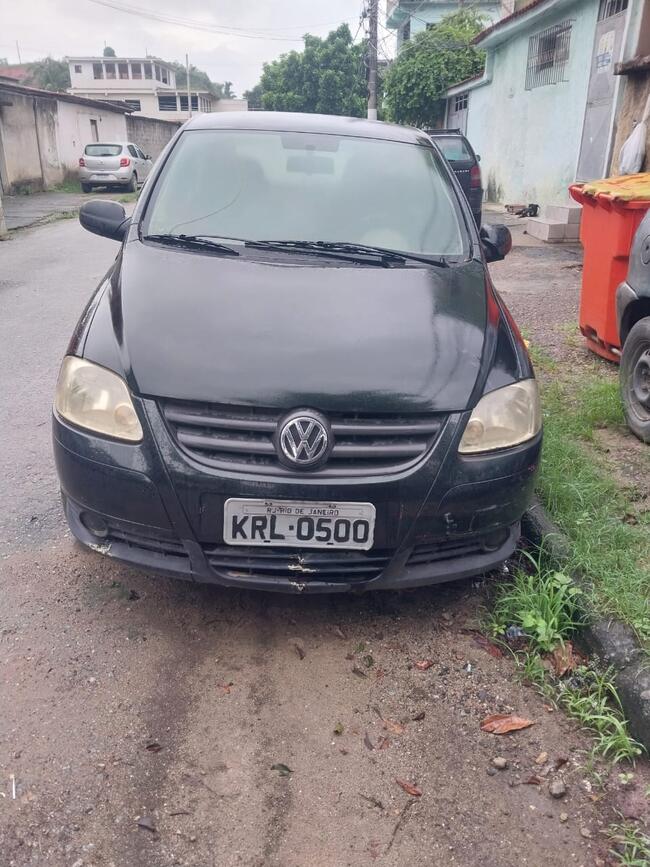 Fox ano 2004/2005. 1.0. Carro esta sem cabeçote no lugar. Mas comprador vai levar cabeçote já retificado.