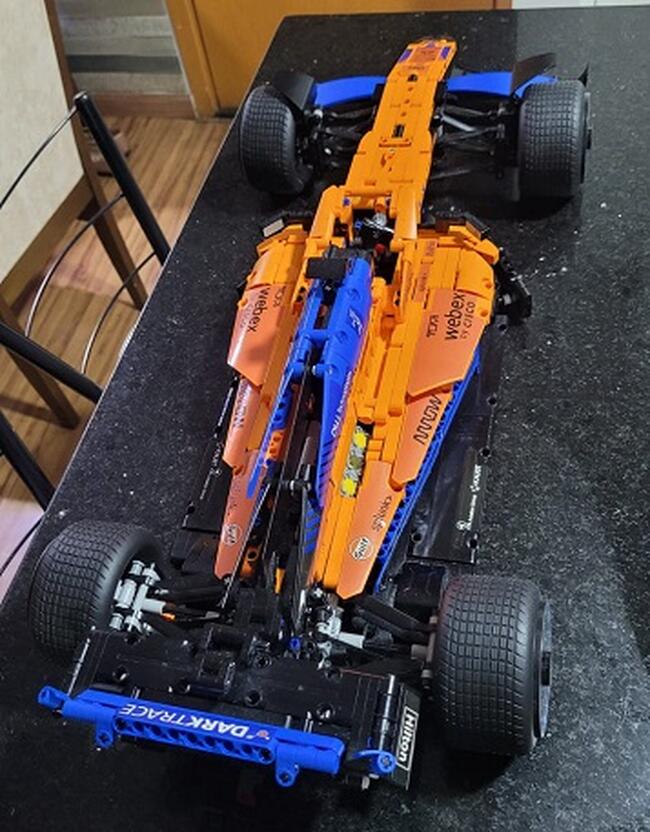 Lego Technic Carro de Corrida McLaren Fórmula 1 Montado (1432 peças) Tamanho 0,66 cm - Condicional