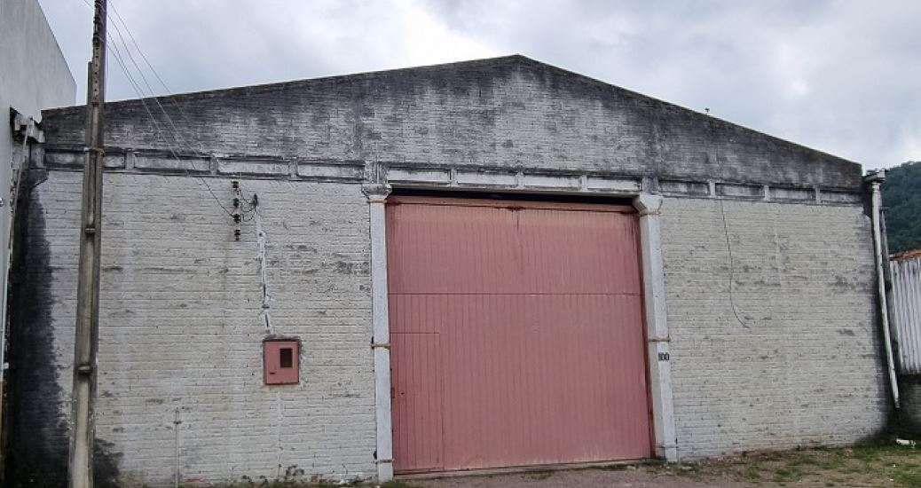 Galpão Industrial 317m²  Bairro São Martinho Em Tubarão/sc