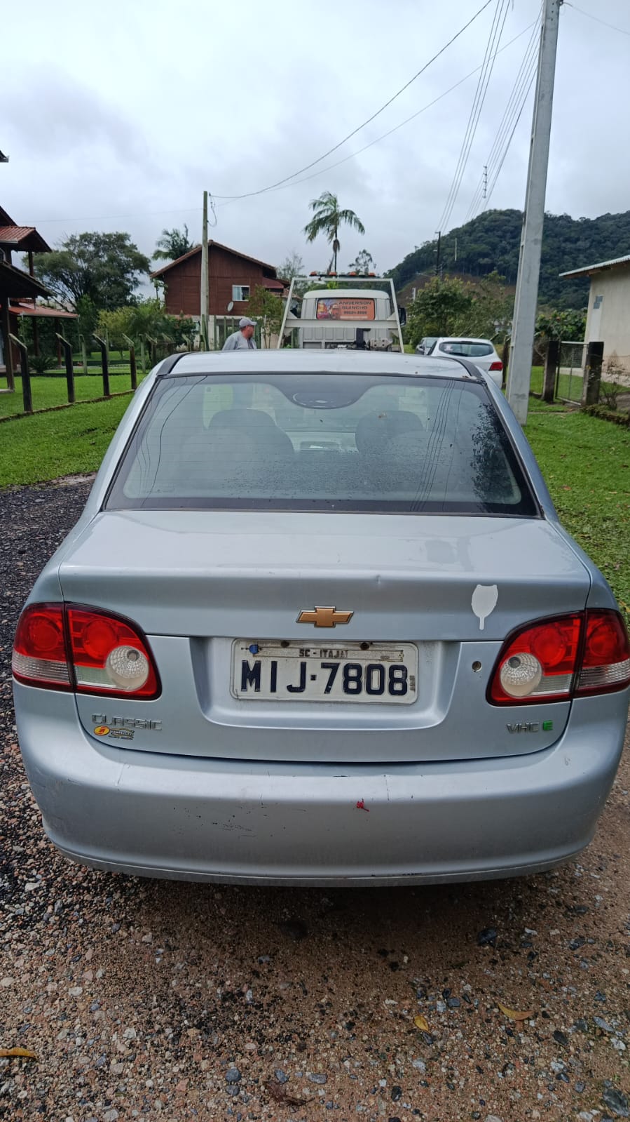 CHEVROLET CLASSIC  LIFE LS  ANO 2011 COR PRATA — foto 9 de 14