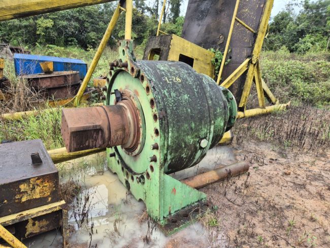 1 Redutor Planetário Tgm, Modelo Rpz 3 385.e (para Moenda 30/54"), Potência Instalada 671/900 kW/Hp, Relação Transmissão 170:1, Rotação Entrada/Saída 1185/7, 0 rpm