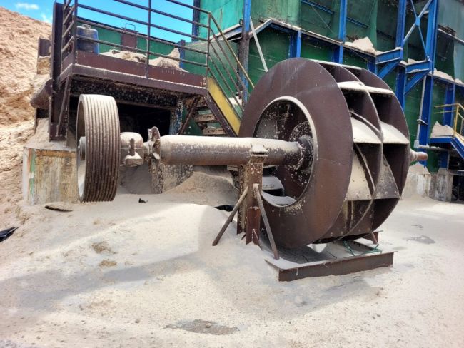 1 Rotor do Exaustor da Caldeira com Eixo, 99" - 2, 51m, Roldana, 43/25", 1, 10m, Gorn, 10