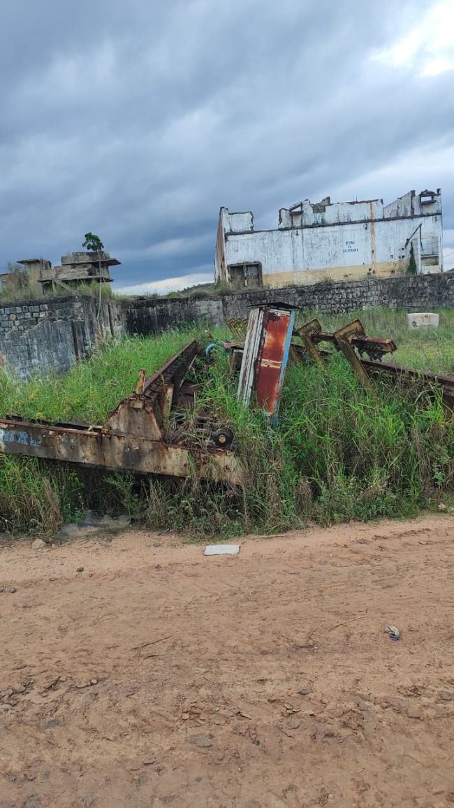 1 Ponte Rolante Mausa, 20 t de capacidade, com acionamento
