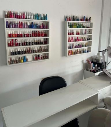 CAEX-  BENS DIVERSOS - MANICURE (SALÃO)