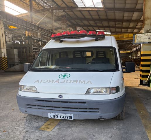 AMBULÂNCIA - VEÍCULO FIAT/DUCATO M RONTAM AMB 2001