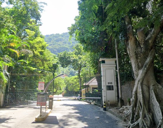 VARGEM PEQUENA - CASA COM 232M² DE AREA EDIFICADA NA RUA BELA FLORESTA Nº 555