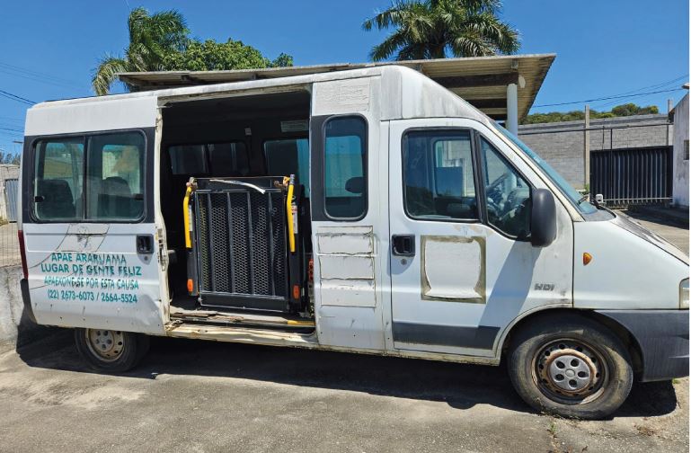AUTOMÓVEL PEUGEOT/BOX MARIMAR PASS 2011