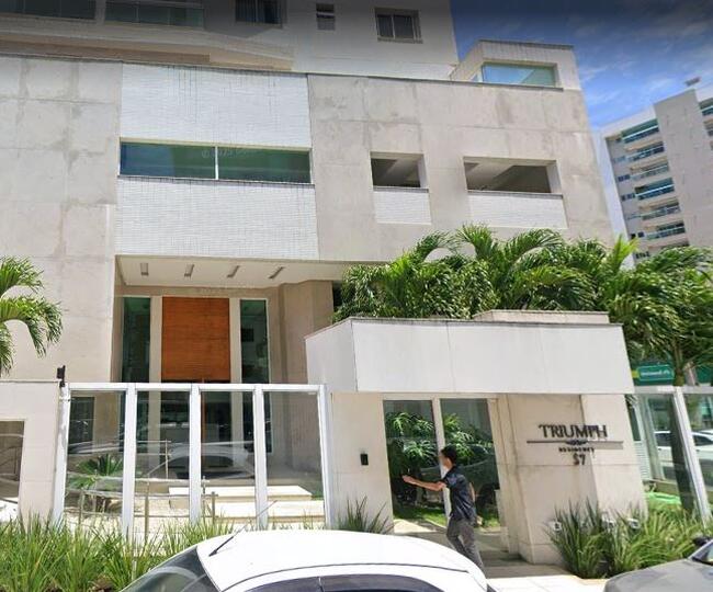 CAMPOS DOS GOYTACAZES - APARTAMENTO NO CONDOMINIO TRIUMPH RESIDENCE, SITUADO NA RUA MARIANO DE BRITO 57/65 COM 136M²