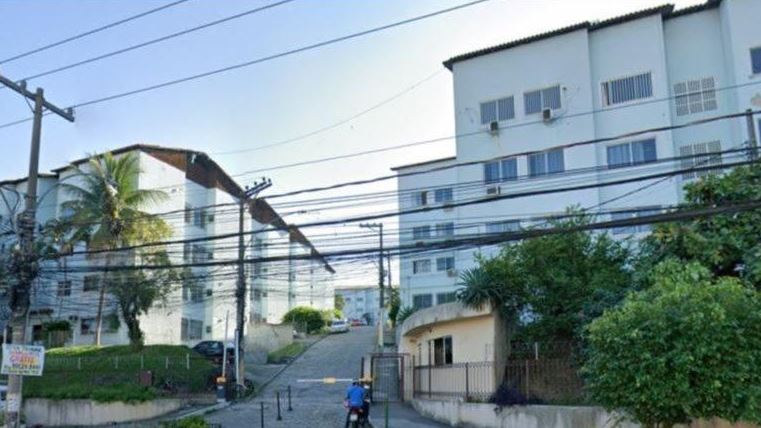 SITE COMPREI - Apartamento 303 do bloco 10, do prédio nº 1.380 à Estrada do Pré, Campo Grande. (Antiga matrícula 164260 do 4º Ofício de Registro de Imóveis do Rio de Janeiro/RJ)