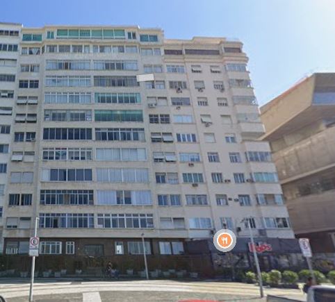 COPACABANA - DOIS APARTAMENTOS (236 M2 CADA UM) INTEGRADOS E ÚNICOS NO 10º ANDAR, NA AV. ATLÂNTICA, CADA UM COM UMA VAGA.