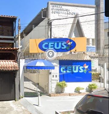 RAMOS - IMÓVEL COMERCIAL, COM 16 CÔMODOS, SALAS DE AULA, BANHEIROS, QUADRA, COZINHA, CONFORME LAUDO.