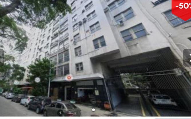 SITE COMPREI - Apartamento 202 do Edifício na Avenida Beira Mar, nº 216, com direito a uma vaga de garagem, na freguesia de São José.