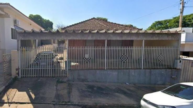 SÃO PAULO - Uma casa de moradia, localizada na Avenida Regente Feijó, n° 667.