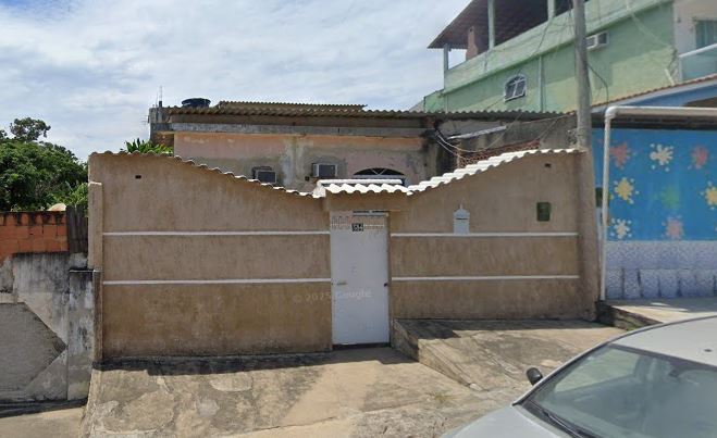 PACIENCIA - CASA NA RUA JOSE SALES N° 584