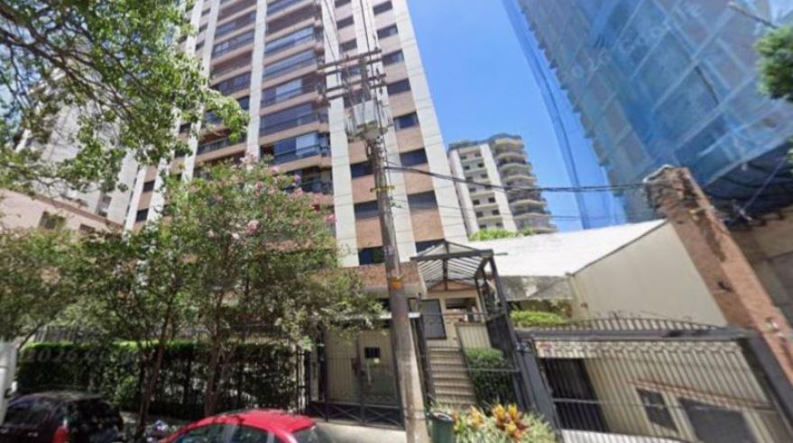 SITE COMPREI - Apartamento nº 121, do Edifício Villa Toscana, situado na Rua Tucuna, nº 270, 12º andar