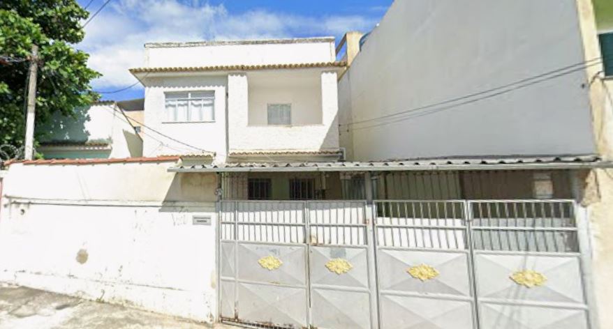 VILA VALQUEIRE - CASA NA RUA NAMUR, 85