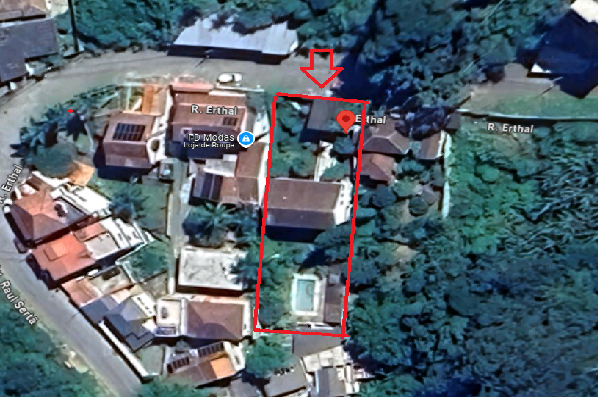 ESPETACULAR CASA EM NOVA FRIBURGO - 1240 M2 C/VISITAÇÃO